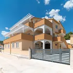 Lux 3 Apartmán Marina