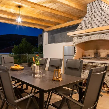 Lux 3 Apartmán *