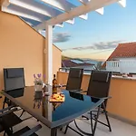 Lux 3 Appartement Marina
