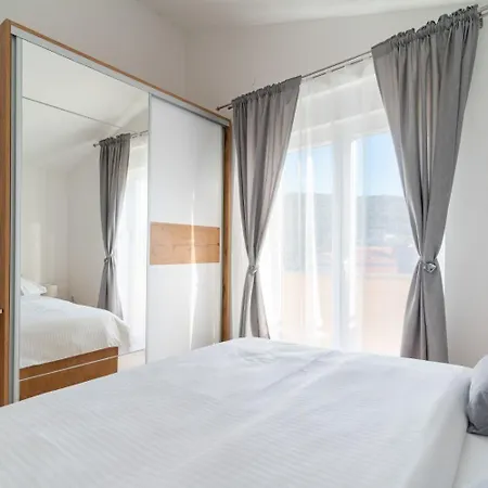 Apartamento Lux 3 Marina (Bossoglina)